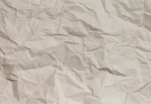 Ile pilot pracuje w miesiącu?