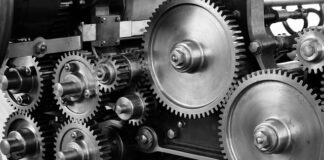 Jak założyć łańcuchy na koła 4x4?